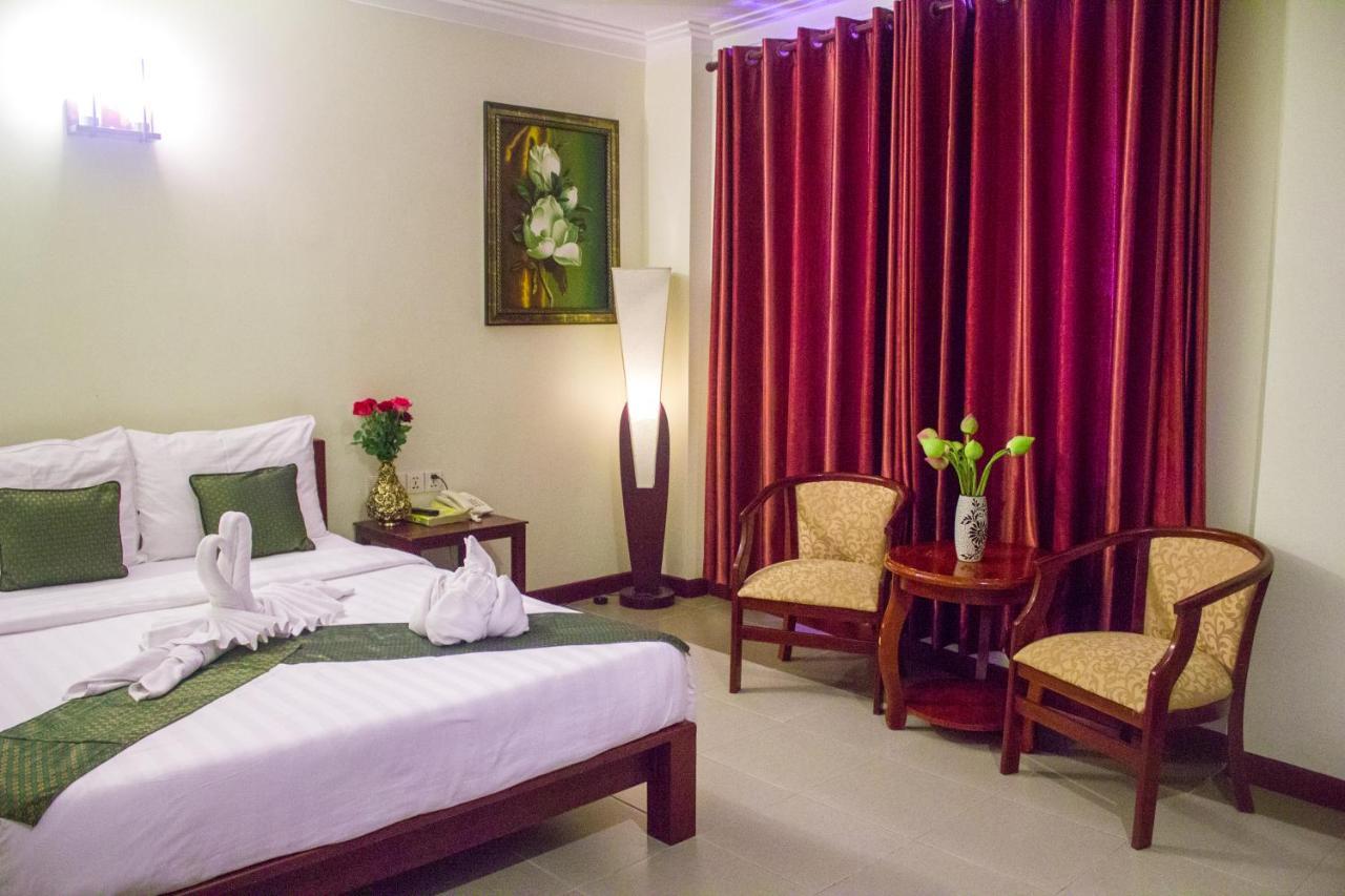 V N E Hotel Phnompenh Exteriér fotografie