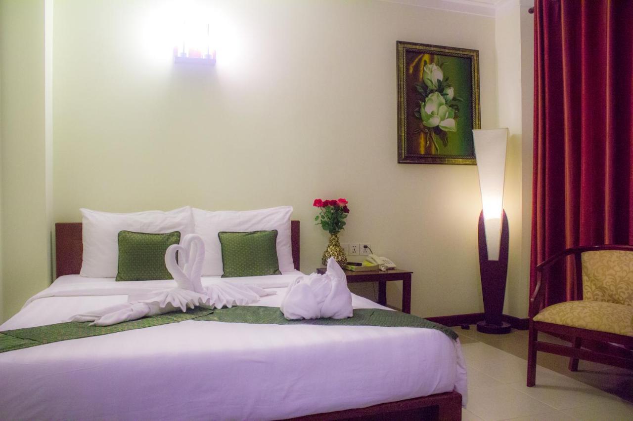 V N E Hotel Phnompenh Exteriér fotografie